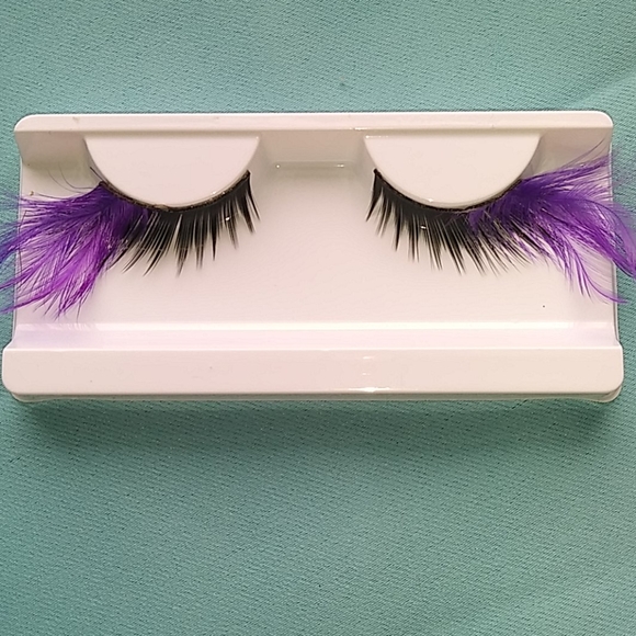NEW!! 1 pair DRAMATIC eyelashes - Picture 1 of 2